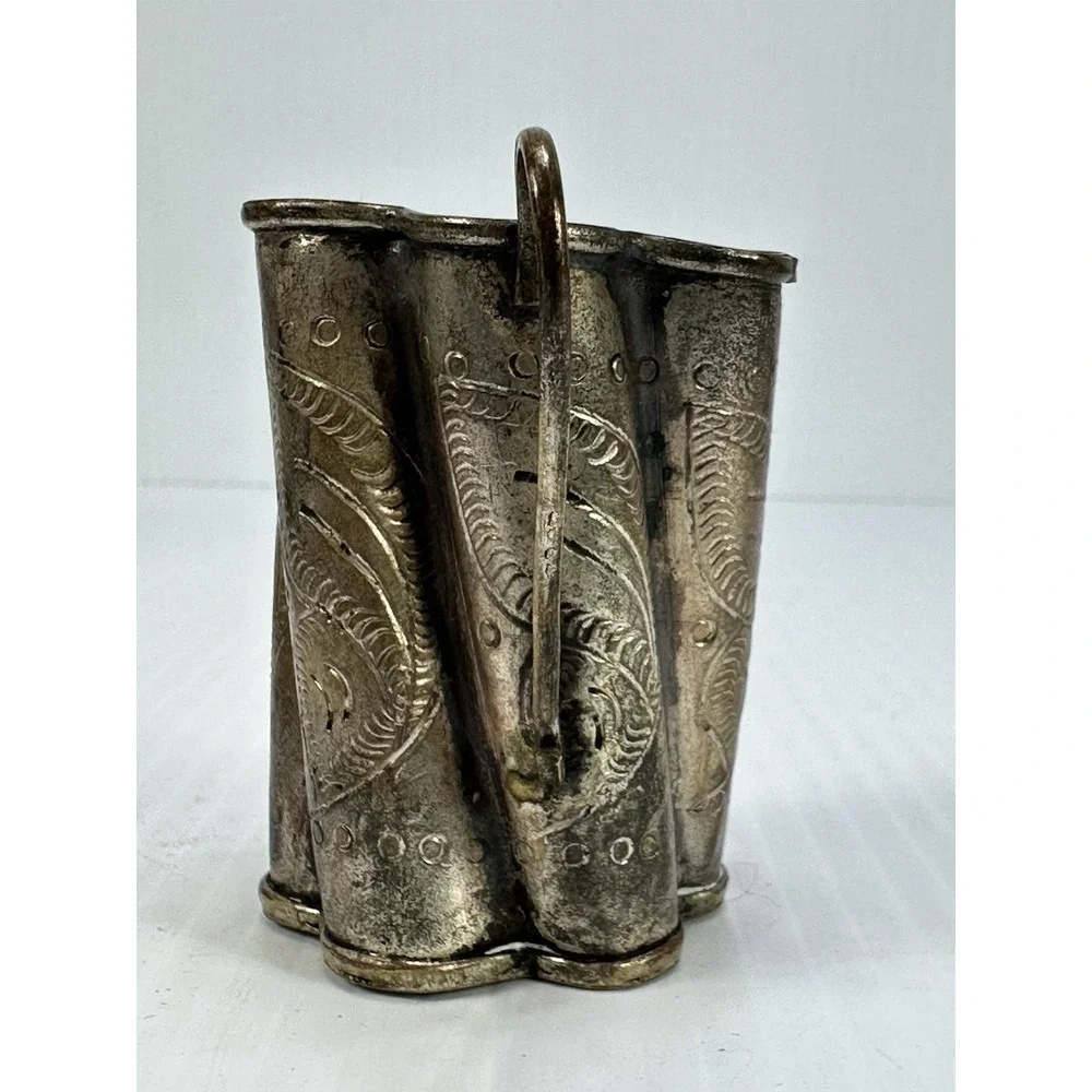 Vintage Handmade‎ Silver Tone Metal Scalloped Edge Carved Cup
